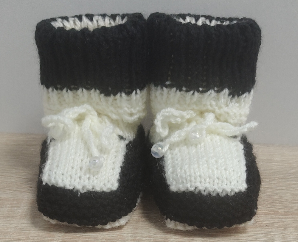 Пинетки детские бесшовные от 1-го года до 1,5 лет ручная работа