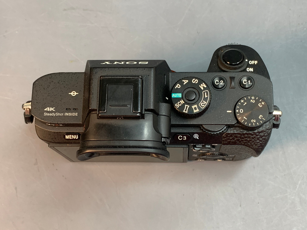 Sony A7R II 10.165 кадров