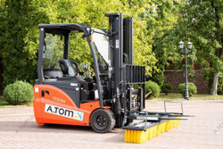 Щетка дорожная на вилочный погрузчик - EXPERT 2500