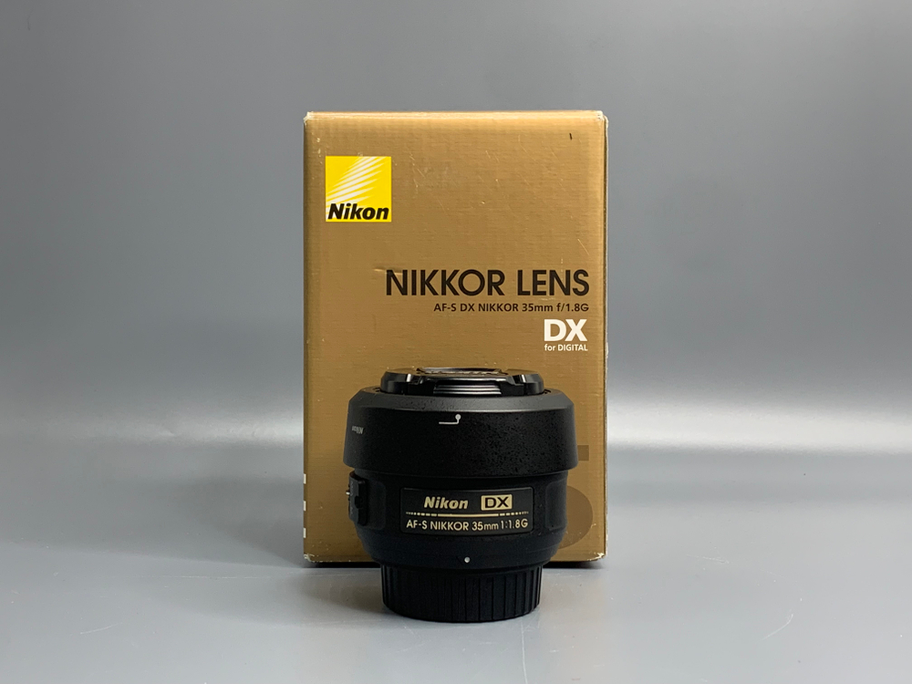 Nikon 35mm 1.8G AF-S DX Nikkor
