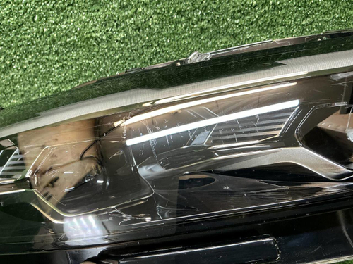 Фара правая Voyah Free (2023-н.в.) LED