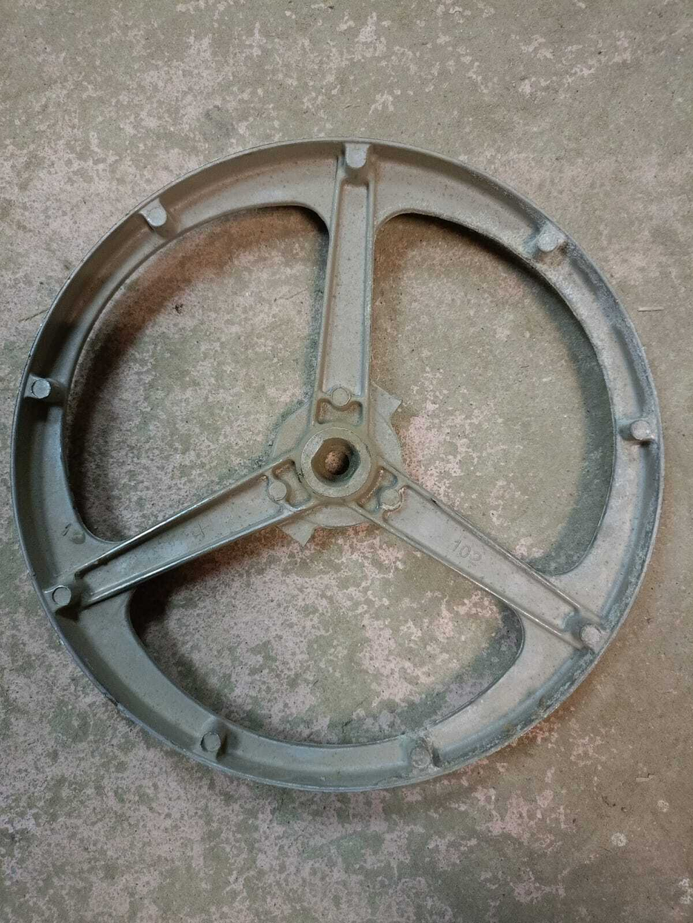 59 Шкив стиральной машины Bosch 3961022 б/у
