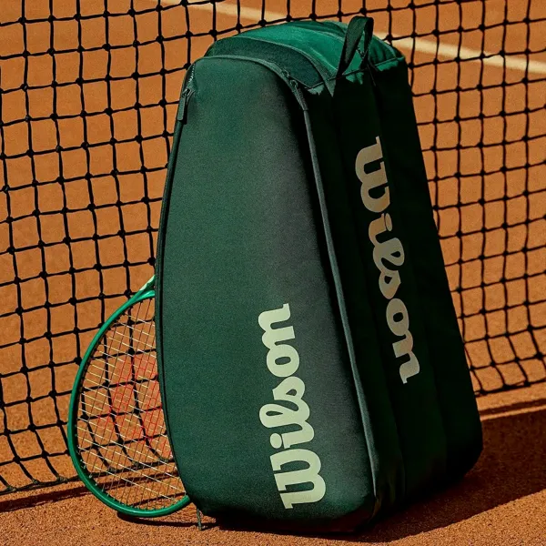 Новинка в TENNISFIRST® : серия рюкзаков и чехлов WILSON BLADE V10 уже в продаже! 🎾