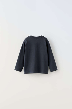 ZARA ОДНОТОННАЯ ФУТБОЛКА С КАРМАНОМ, МОРСКОЙ СИНИЙ