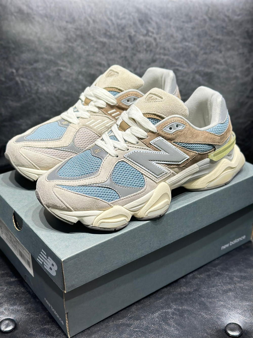 New Balance 9060