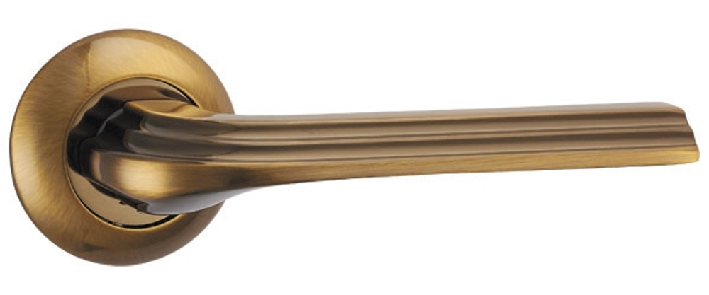 [ТОВАРА НЕТ В НАЛИЧИИ] Ручка Пунто Bolero TL, цвет кофе глянец (гарантия - 6 месяцев)