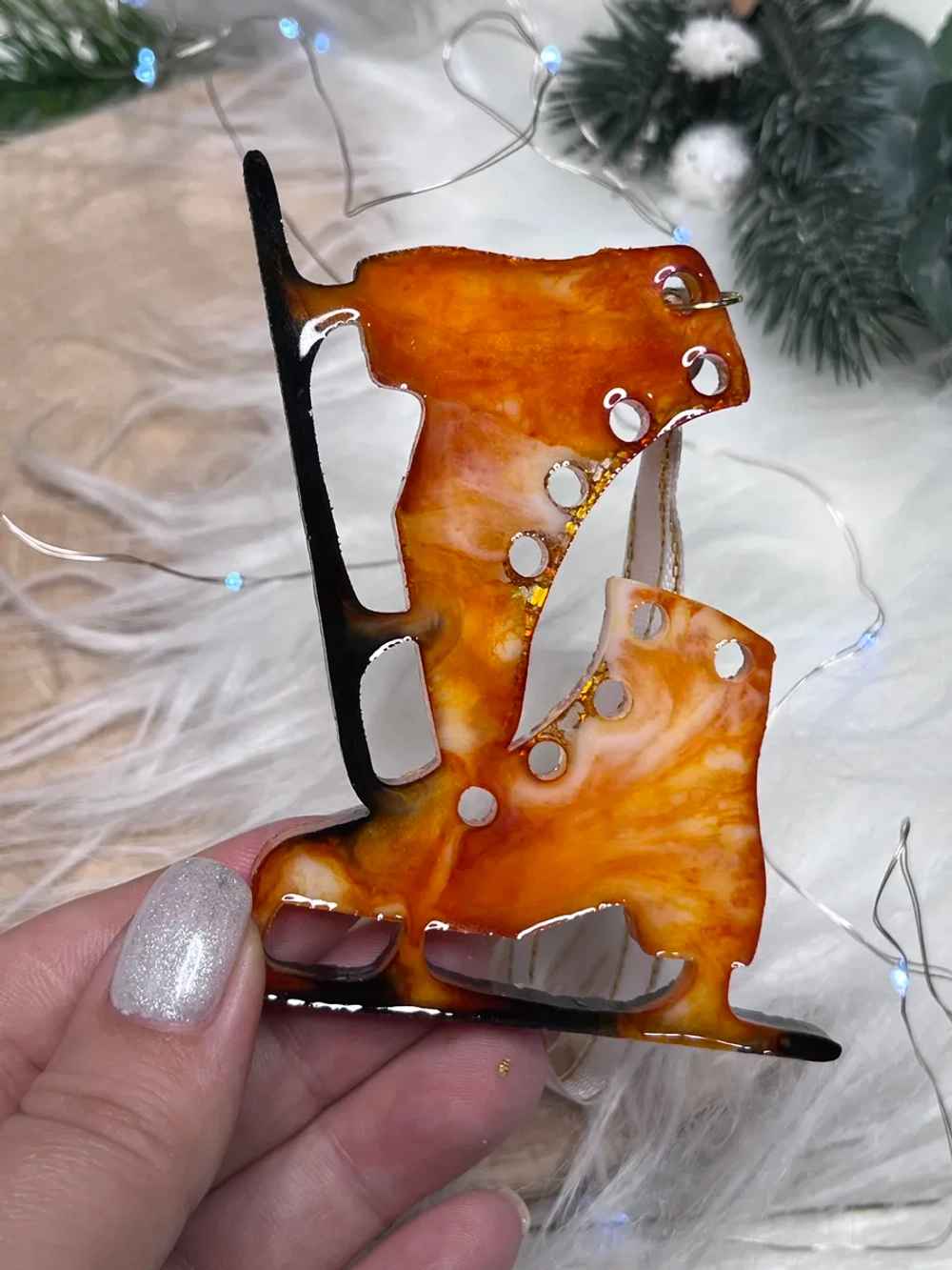 Новогодняя елочная игрушка Коньки