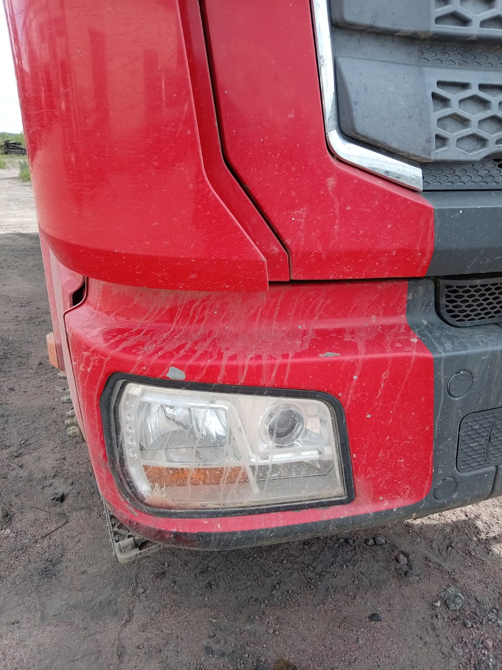 Shacman (Shaanxi) SX* 8x4 Самосвал SX33186T366 (Дизельный, 11,6 л, 369 л.с., МТ)