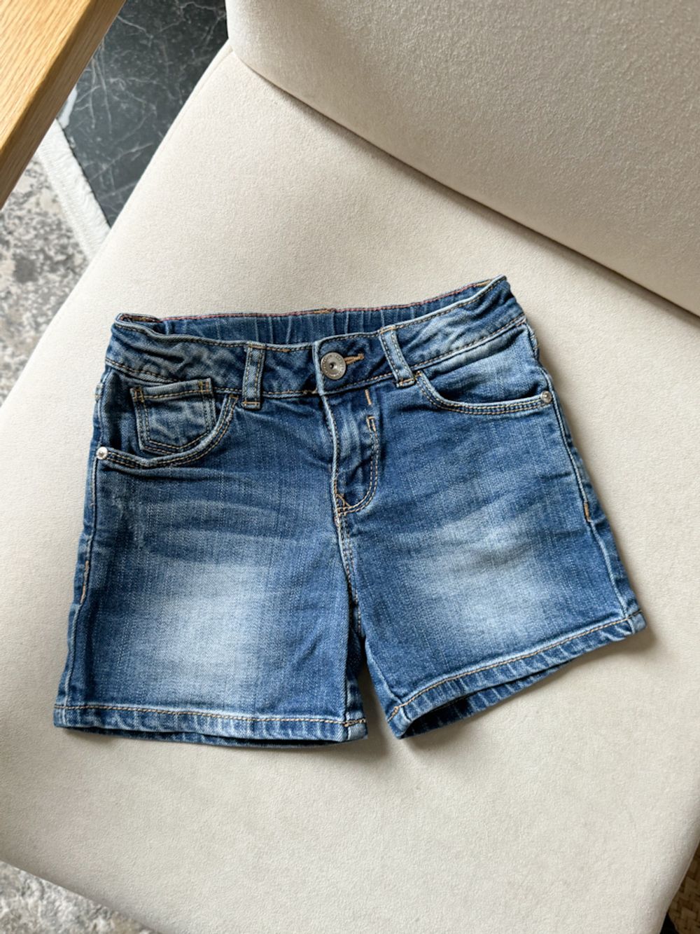 Джинсовые шорты Zara, 110