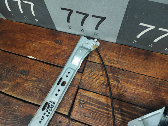 Стеклоподъемник передний правый Chery Tiggo 4 Pro 20-нв Б/У Оригинал J686104120