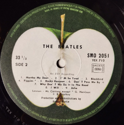 Винтажная виниловая пластинка LP The Beatles White Album (France 1978)