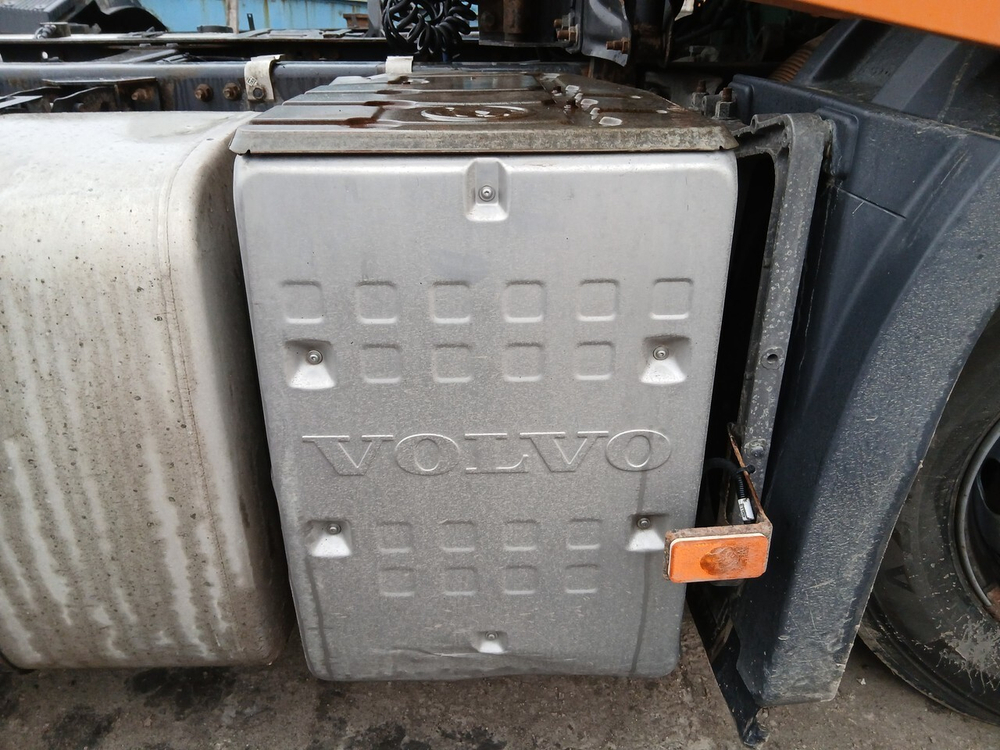 Глушитель основной в сборе