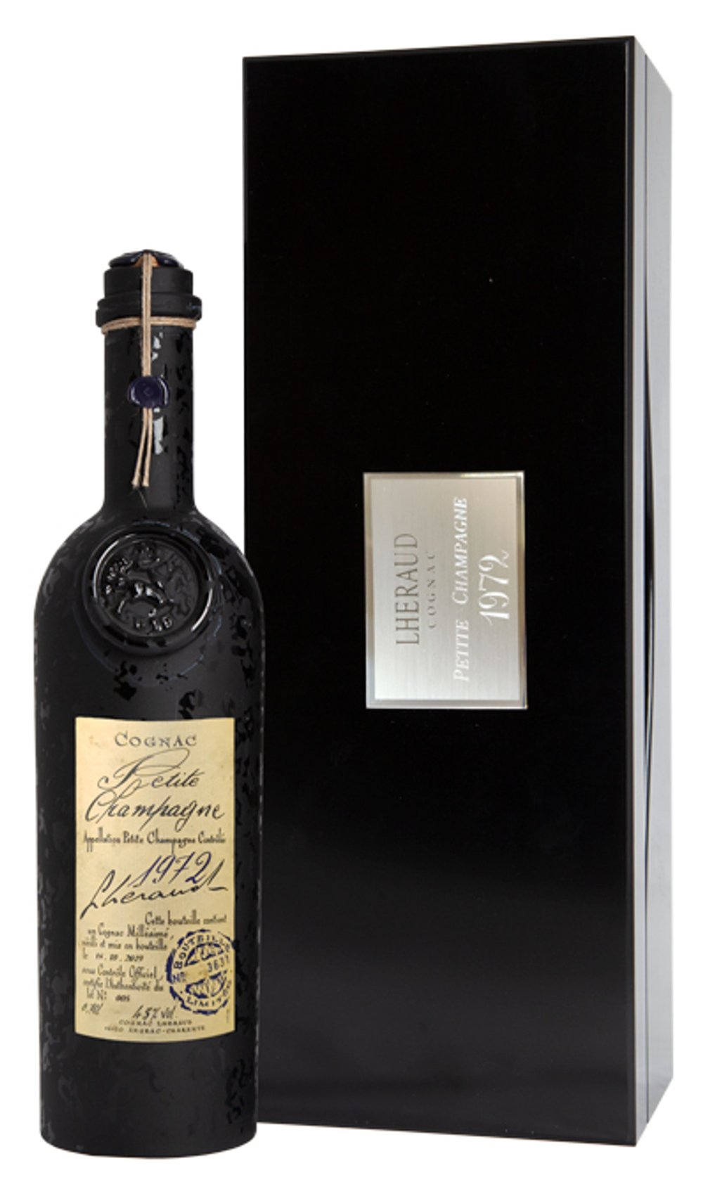 Коньяк Lheraud Cognac 1972 Petite Champagne п/уп (дерево), 0.7 л