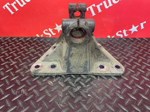 Кронштейн передней рессоры