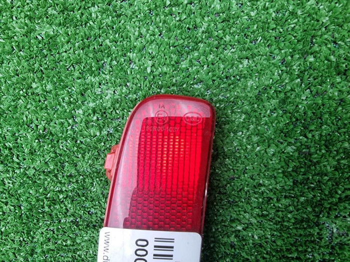 Катафот левый Zeekr 001 (2021-2024)