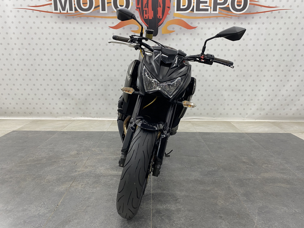 Kawasaki Z800 , 2013