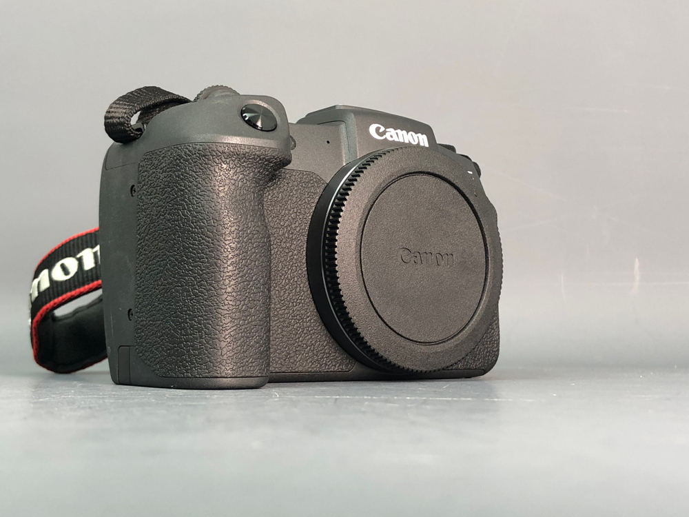 Canon EOS RP 1.300 кадров