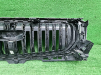 Решетка радиатора Geely Monjaro (2021-н.в.)