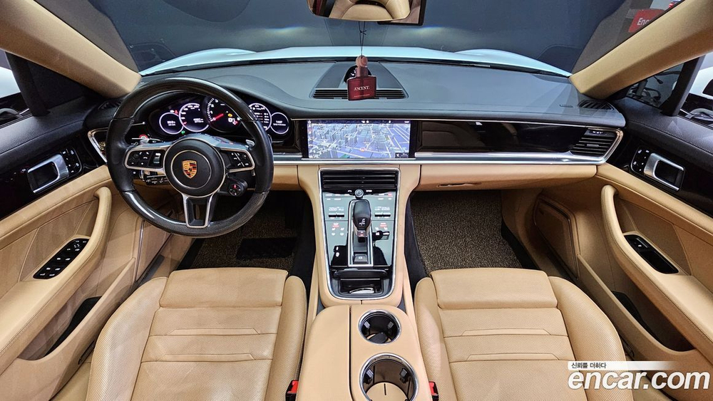 Porsche Panamera (971) 3.0 AWD (03.2020)