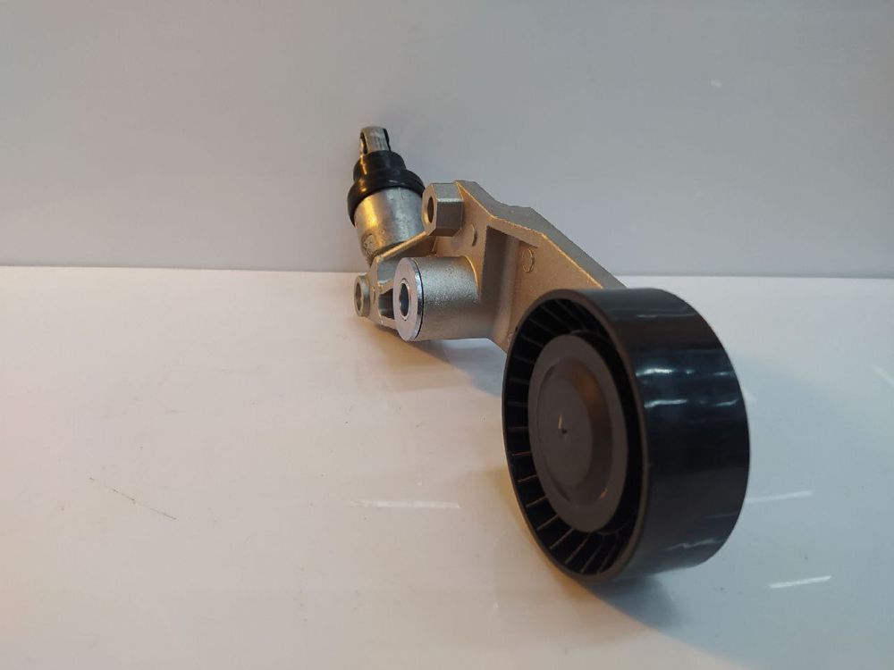 Ролик натяжной приводного ремня в сборе LFB479Q1025100A LIFAN Cebrium, Solano, X60