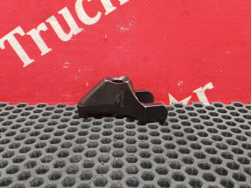 Кронштейн форсунки двигателя 2023г.