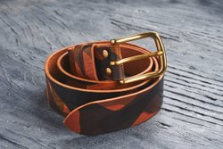 Ремень из гладкой итальянской кожи, цвет «хаки» (камуфляж), латунная пряжка