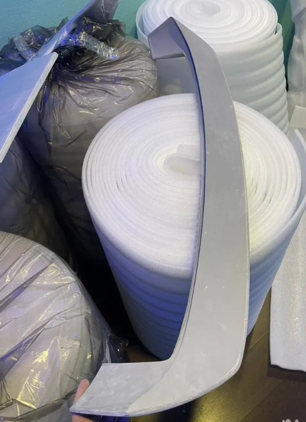 Спойлер caractere Audi Q7 4L