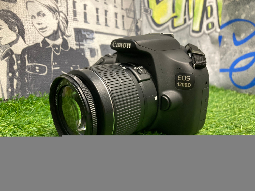 Canon 1200D kit 18-55mm 3.5-5.6 III 1.500 кадров