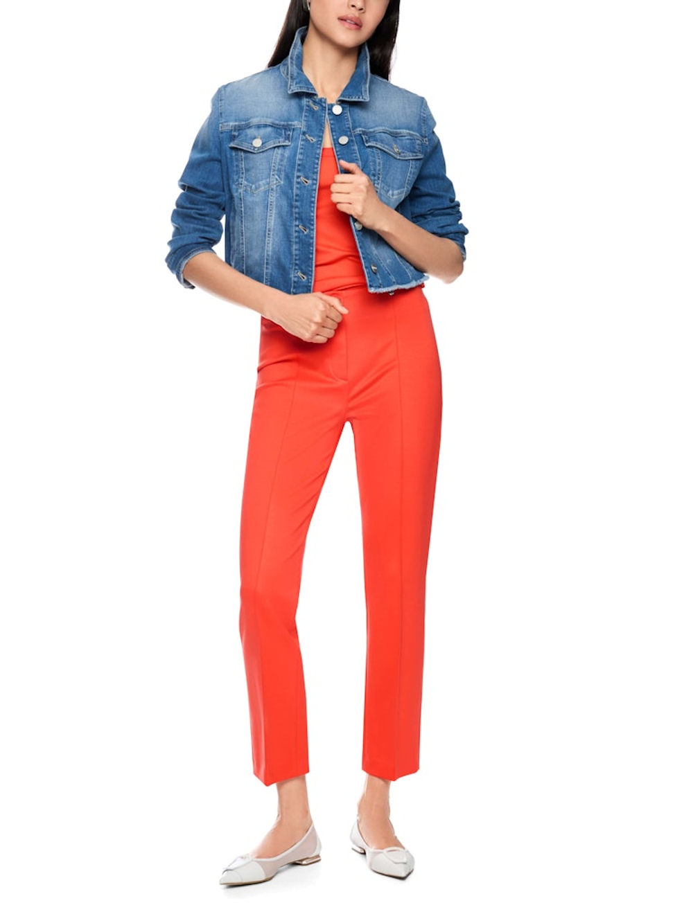 Marc-Cain-Ad_FrühjahrSommer-2026_353_AA-31.03-D22_2