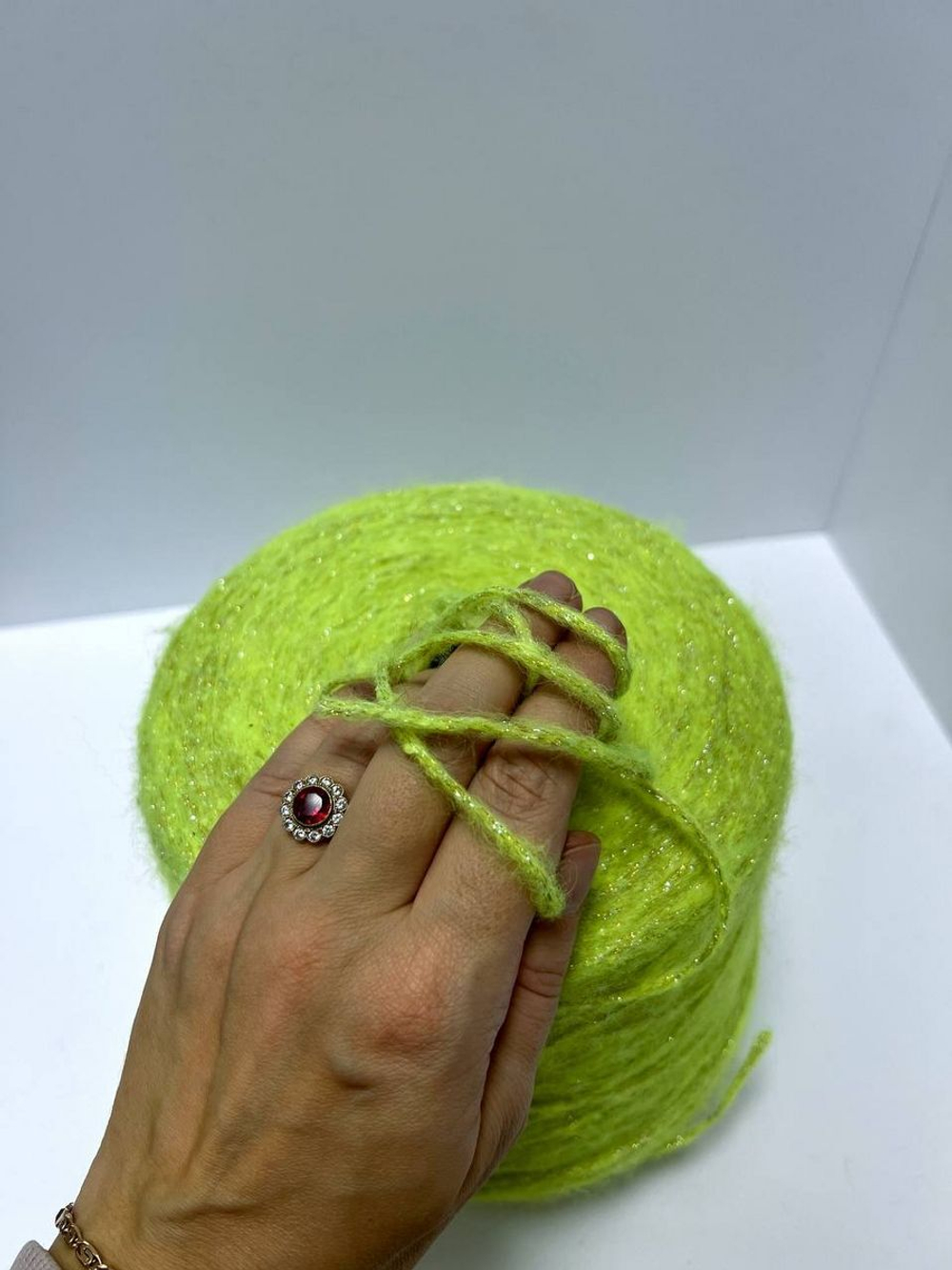 Пряжа шнур люрекс с мохером Спетакколо