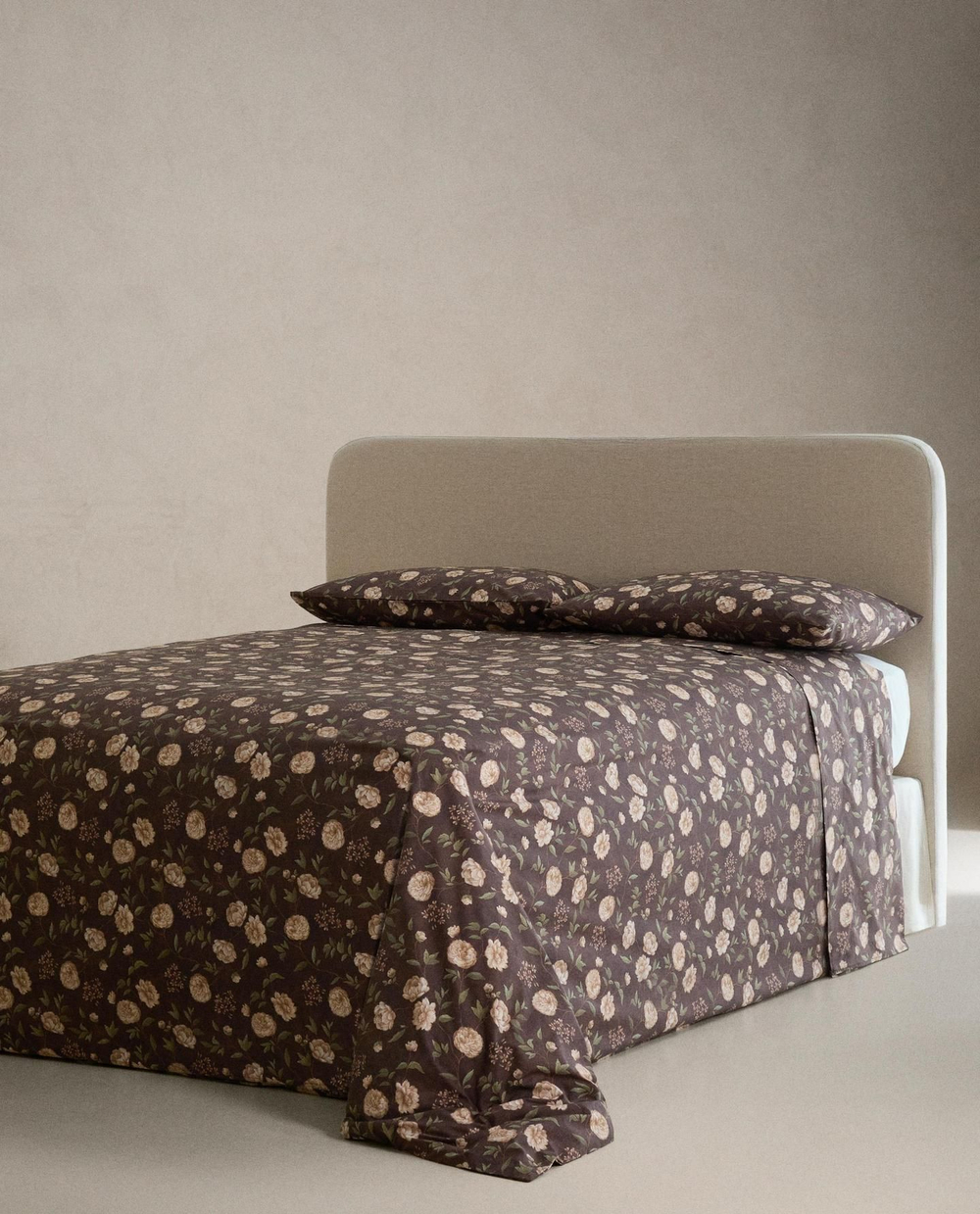Zara Home - Простыня с цветочным принтом, коричневый, 270x280 см