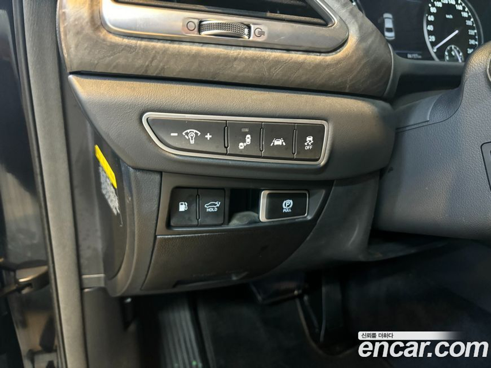 Genesis G90 3.8 AWD (09.2019)