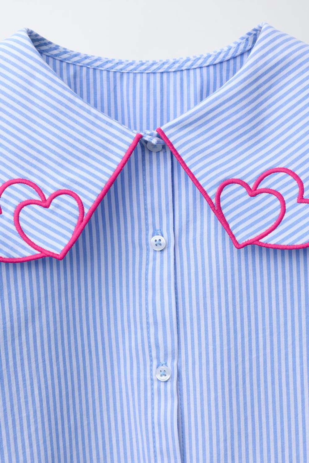 ZARA РУБАШКА В ПОЛОСКУ С ВОРОТНИКОМ В ВИДЕ СЕРДЕЦ, СИНИЙ
