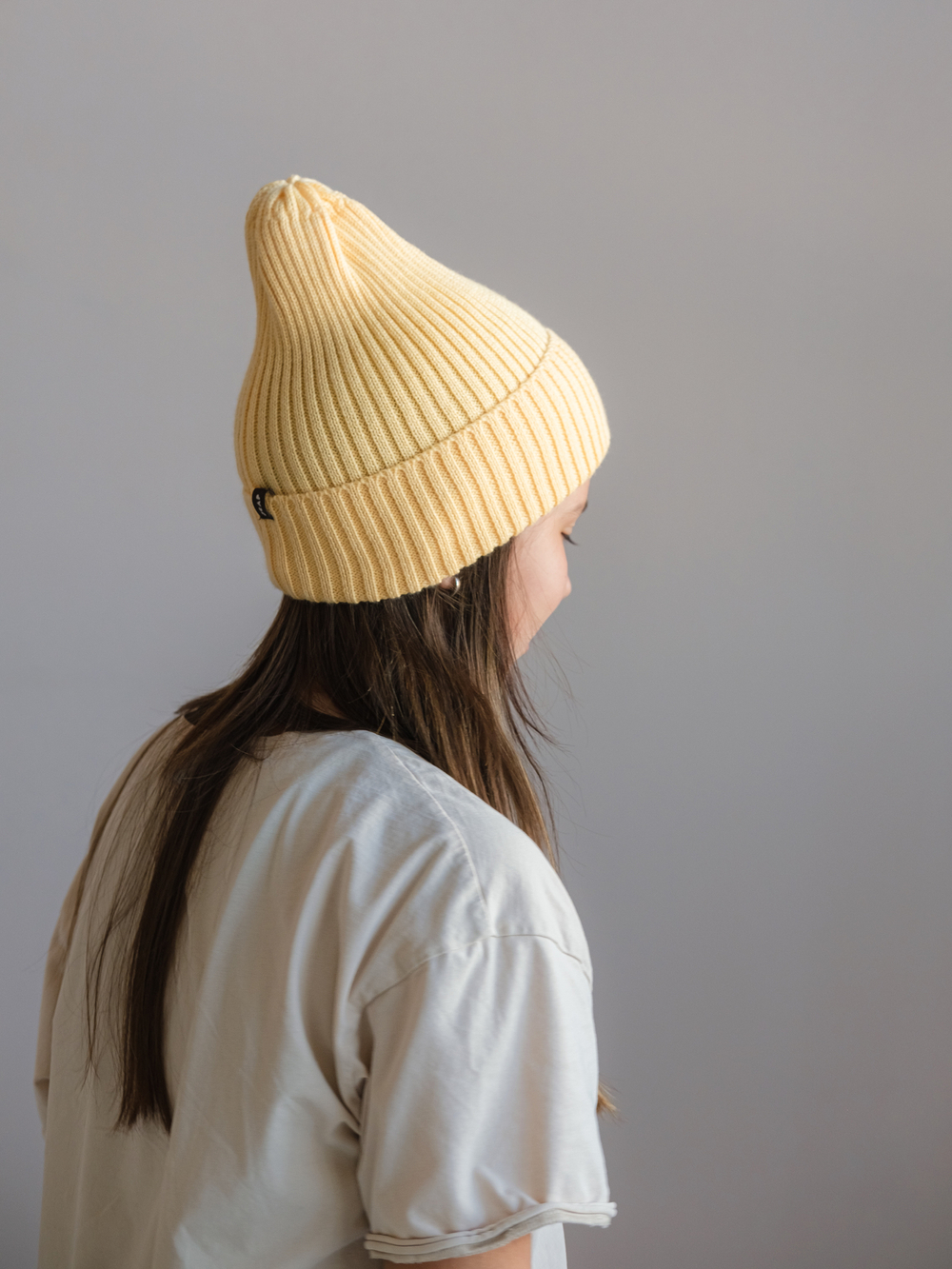 Шапка вязаная-резинка весенняя/осенняя КЭП(Шампань)