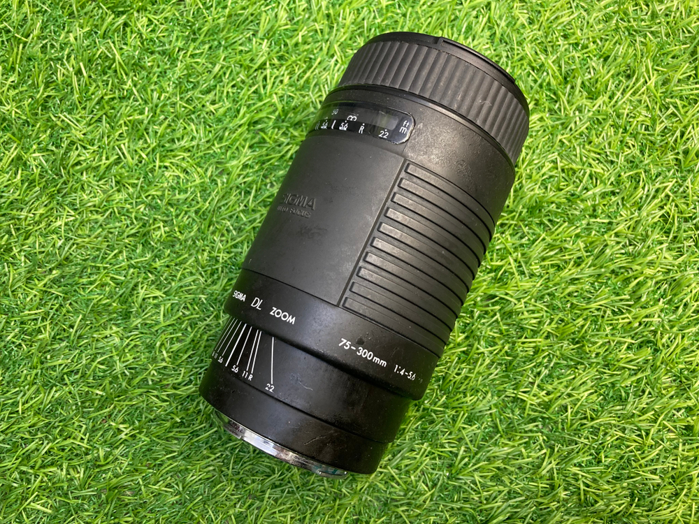 Minolta Dynax 5000i + Sigma 75-300 Покупка/Продажа