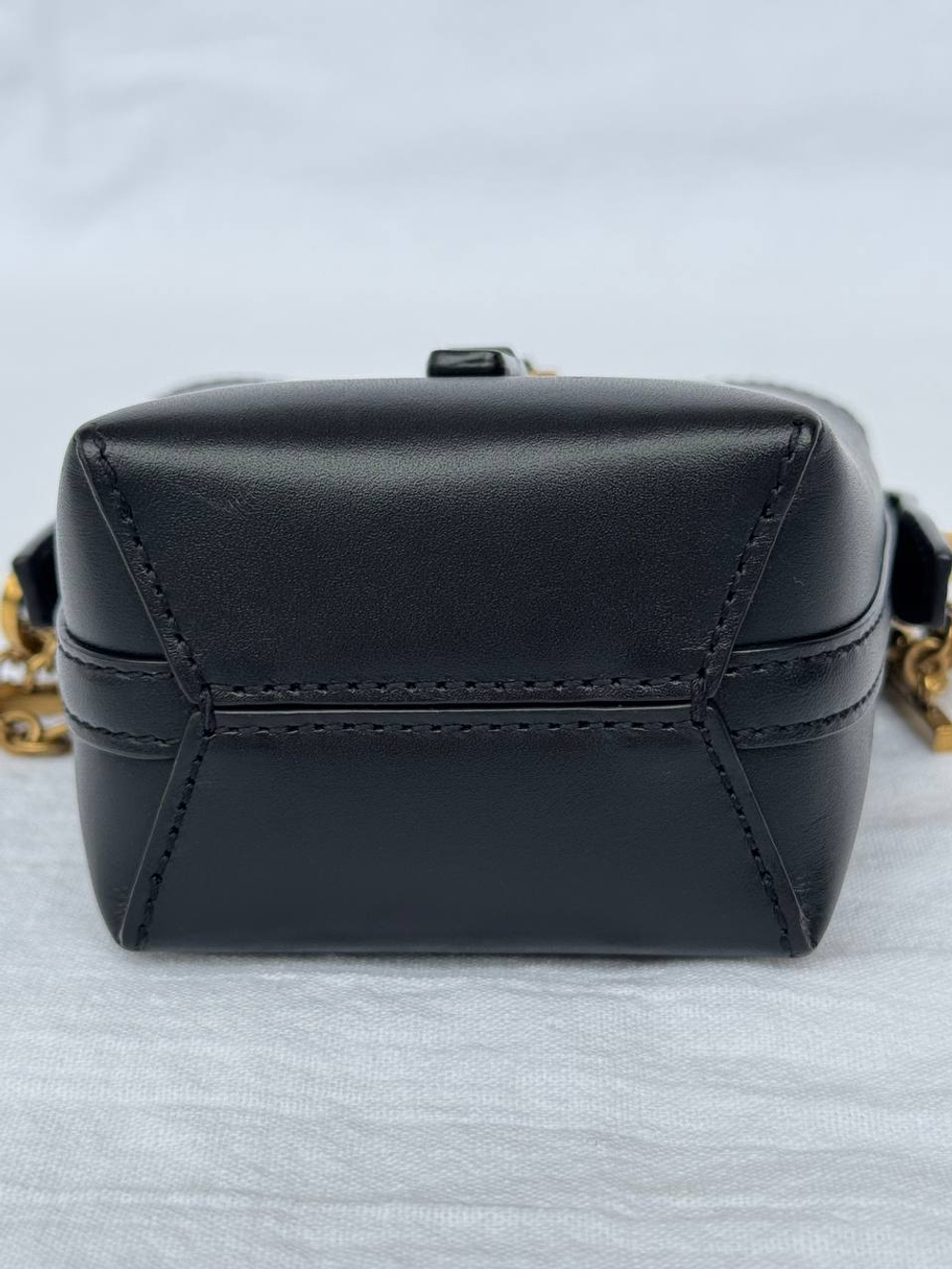 Сумка Saint Laurent Le 37