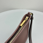 Jacquemus Le Bisou 27 cm