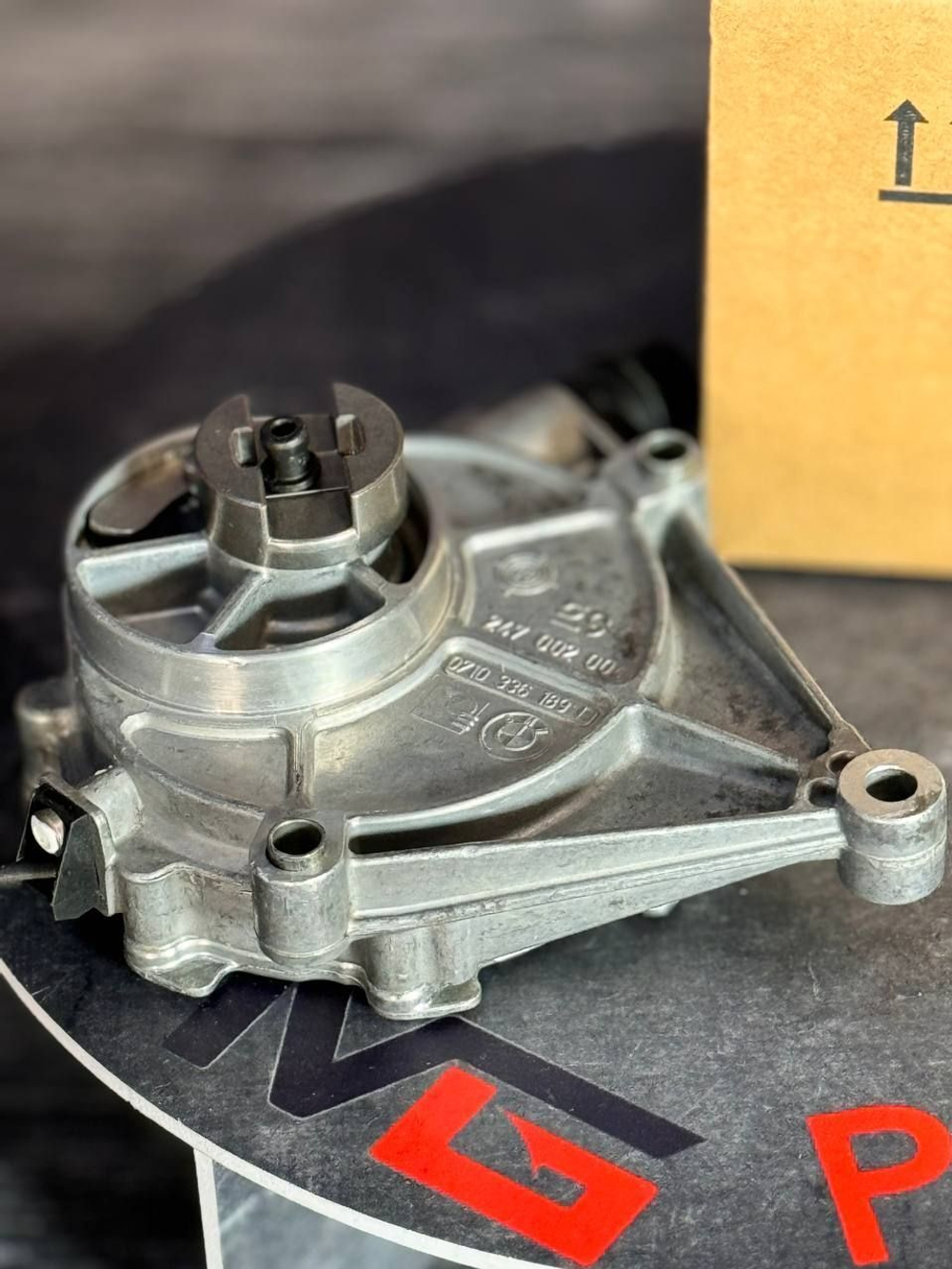 Вакуумный насос BMW N20 F20 F30 11667640279