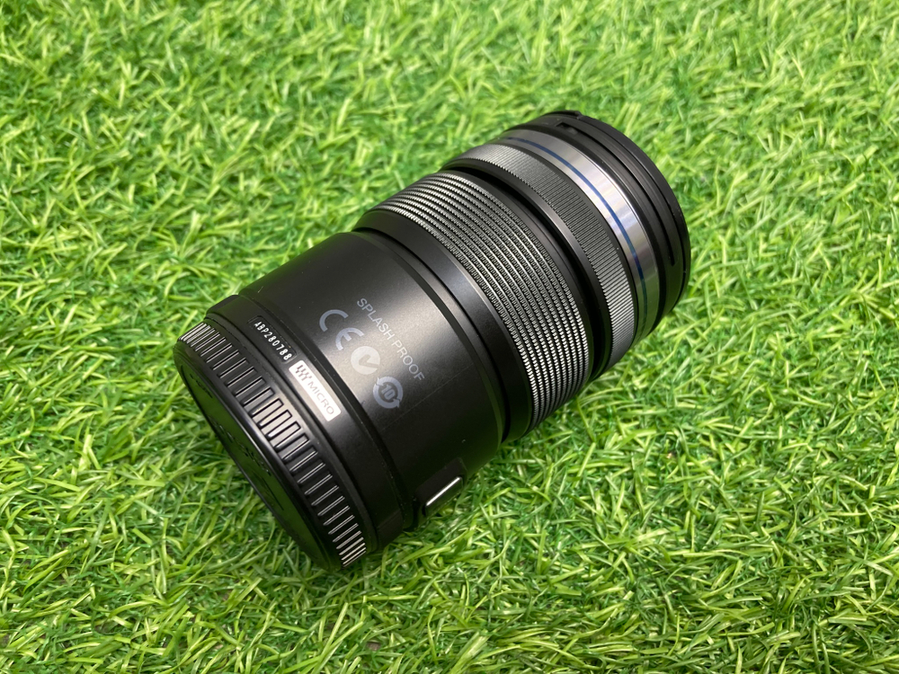 Olympus ED 12-50mm 3.5-6.3 EZ