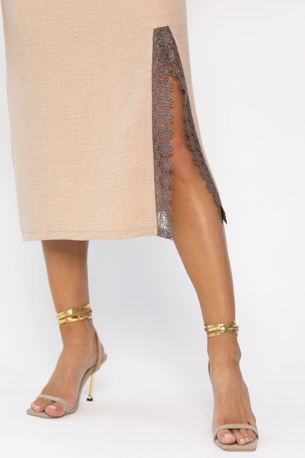 Платье Цветные кружева (бежевое) П13657-18М LT Collection