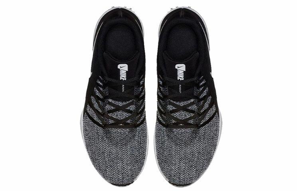 Кроссовки Nike Varsity Compete Trainer