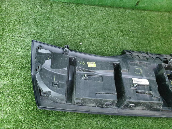 Накладка крышки багажника BMW X6 G06 (2019-н.в.)