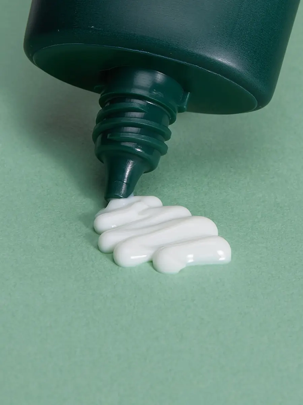 Anua Солнцезащитный крем с экстрактом хауттюйнии SPF50 Heartleaf Silky Moisture Sunscreen 50 мл