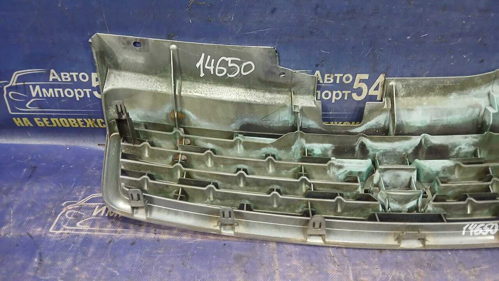 Решетка радиатора NISSAN STAGEA 2004-2007