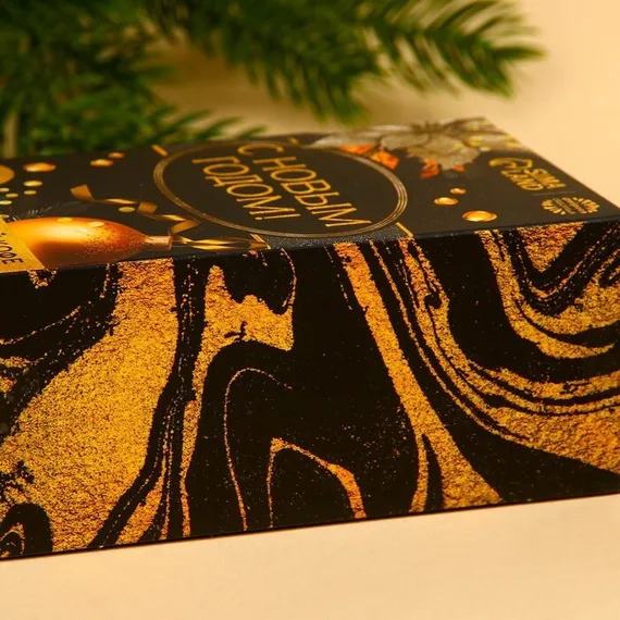 Кофе 100 % арабика «С Новым Годом!» в пирамидках, 8 шт. х 8 г.