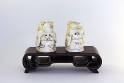 Сет нэцкэ Дзюродзин и Фукурокудзю на подставке