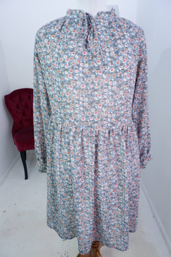 Платье Bas в деревенском стиле, визуально на 46 размер