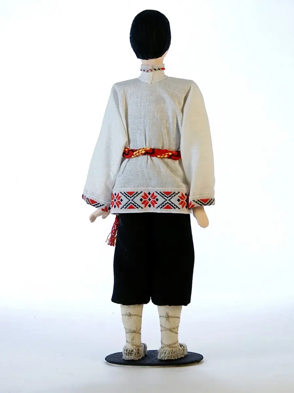 Кукла коллекционная Чуваш в праздничном костюме