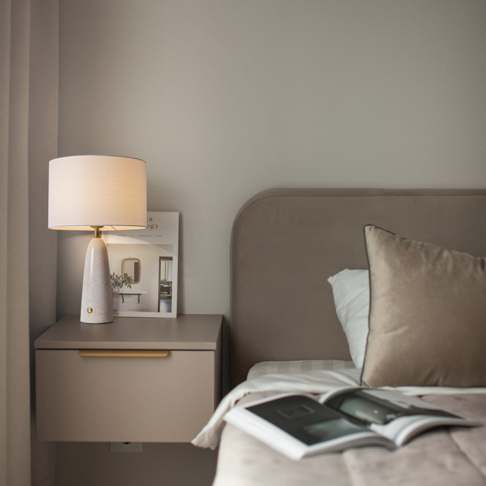 Настольный светильник Freya FR2054TL-01BS1