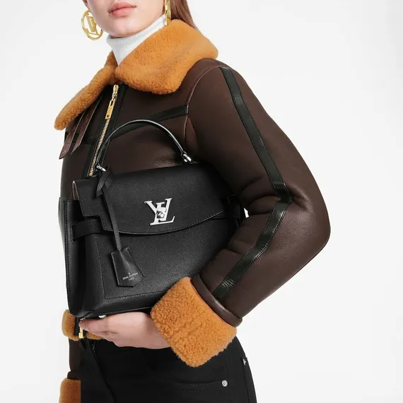 Сумка Louis Vuitton Lockme Ever черный